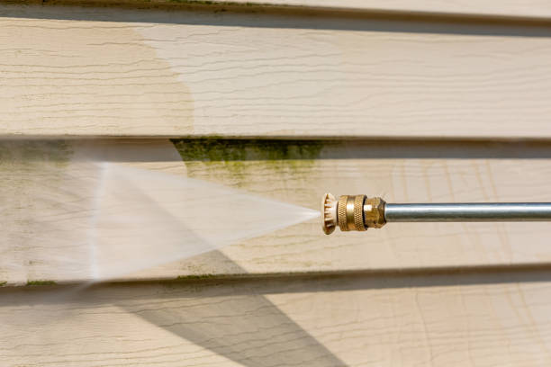 Best Deck Cleaning Services  in Dulles Town Center, VA